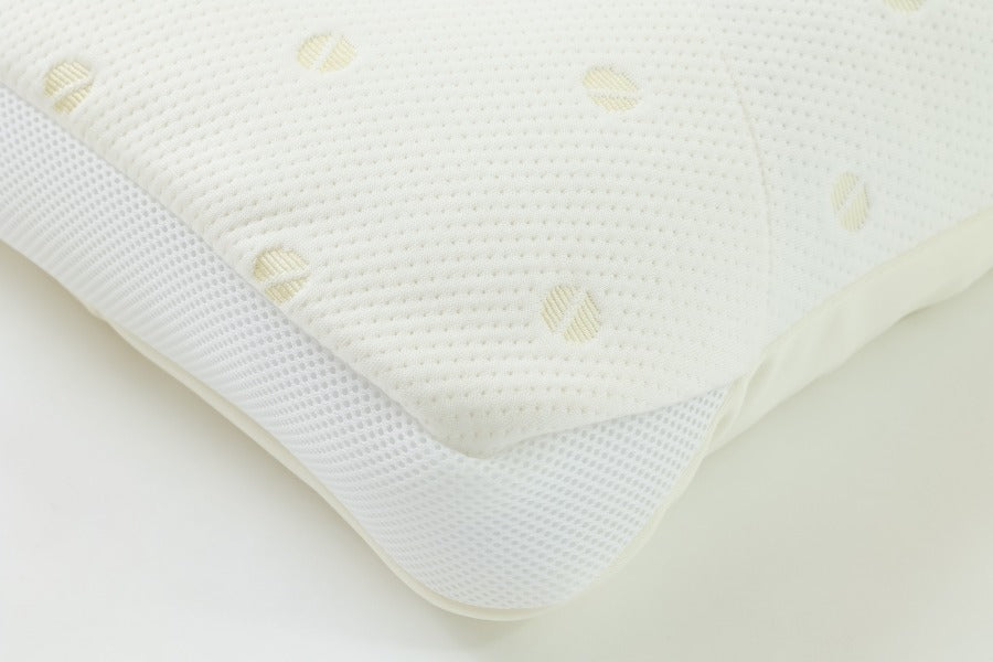 【抜群の通気性】 とにかく蒸れない枕(シルキー)